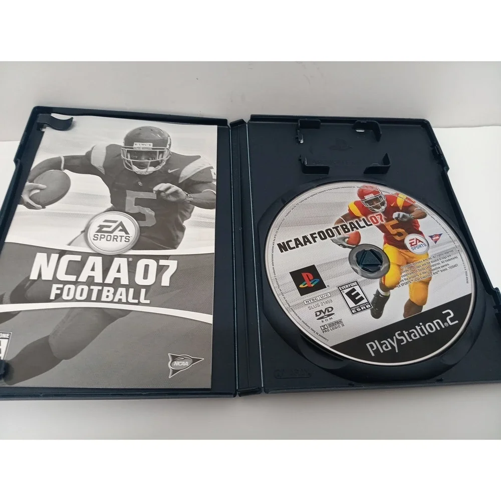 NCAA Football 07 (Sony PlayStation 2, 2006)